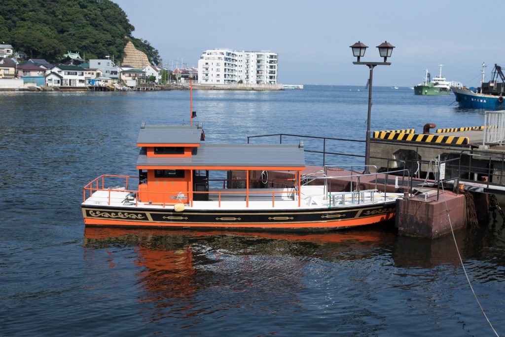 浦賀の渡し船「愛宕丸」